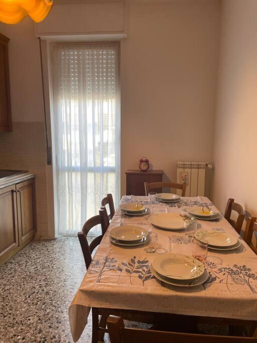 Iris Hosting Appartamenti Per Famiglie ファヴァロ・ヴェネト エクステリア 写真